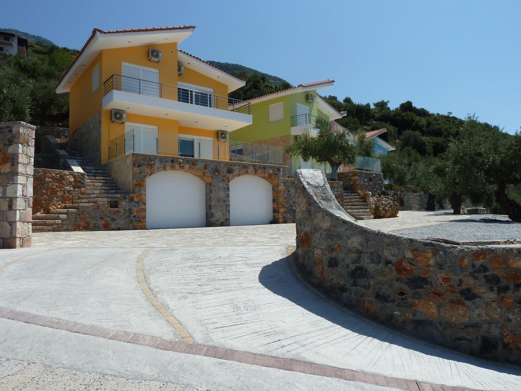 Shiraz Villas Каламата Экстерьер фото