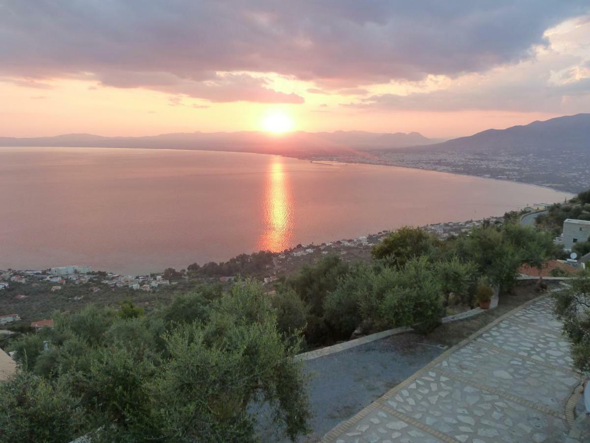 Shiraz Villas Каламата Экстерьер фото