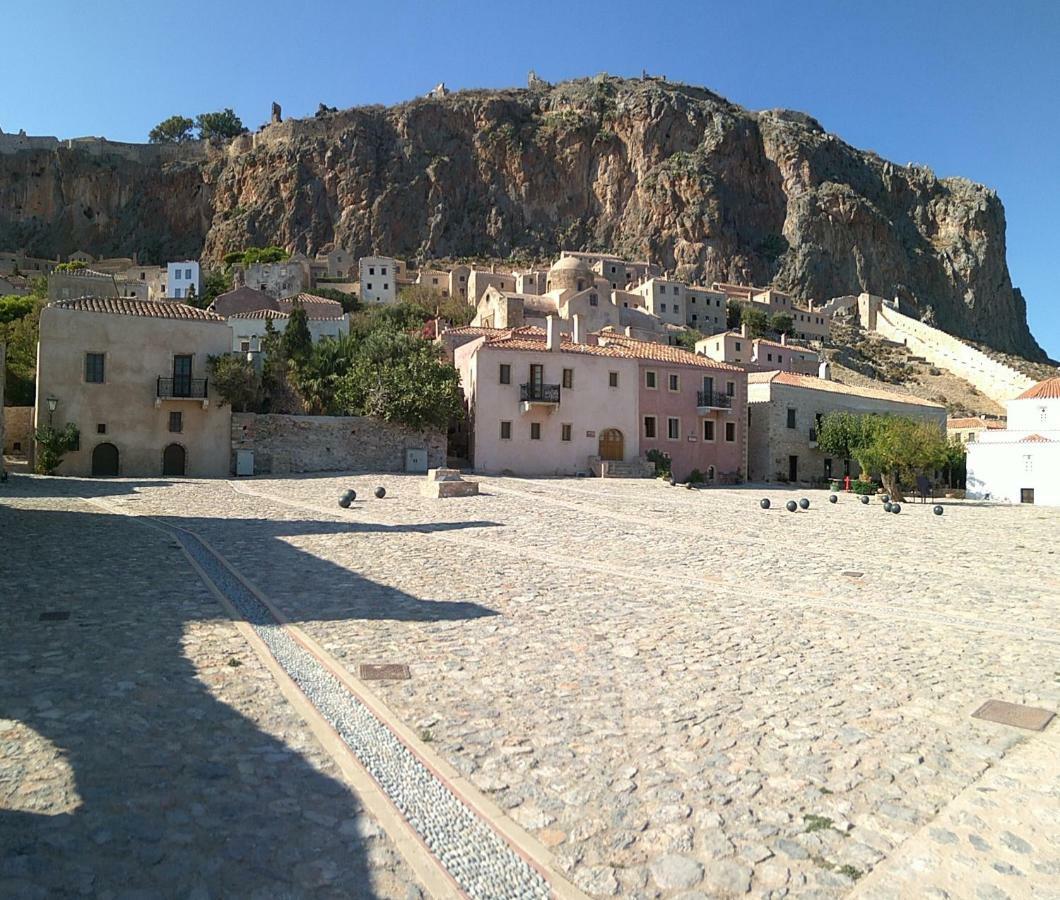 Shiraz Villas Каламата Экстерьер фото